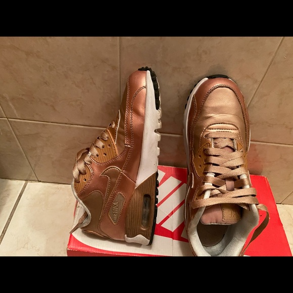 AirMax - Picture 8 of 8